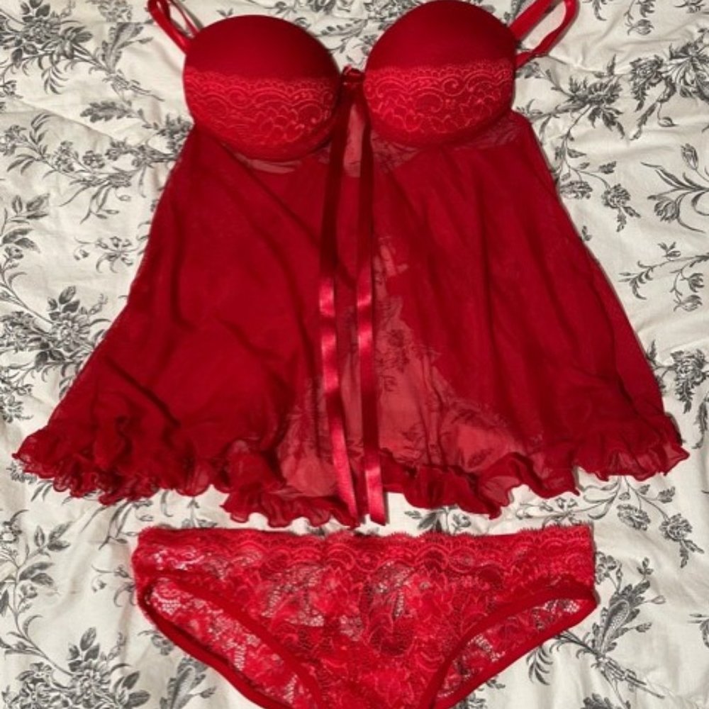 Brand New Sexy Colombian Lingerie Set